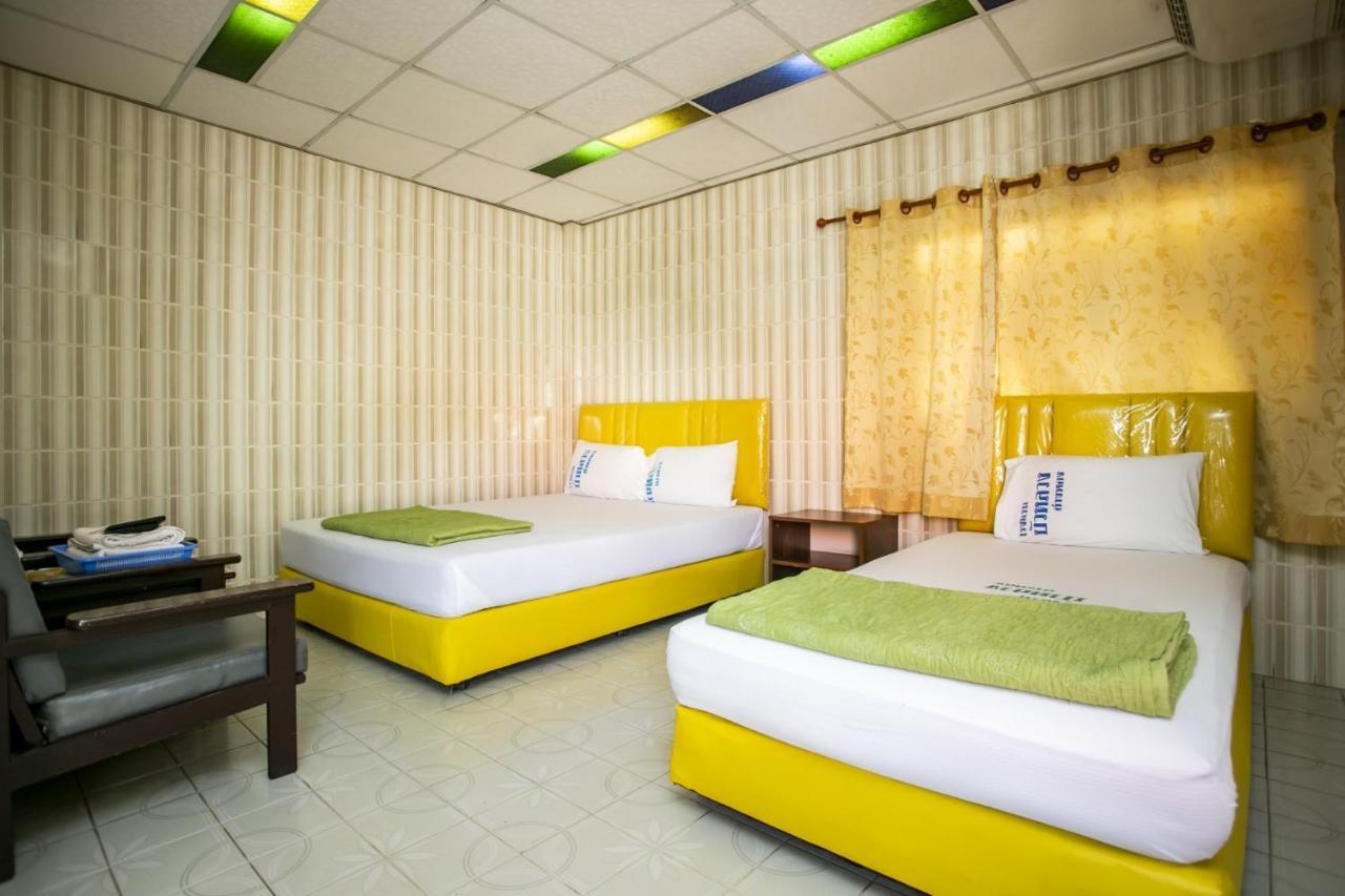 Bualuang Hotel Ang Thong Exteriör bild